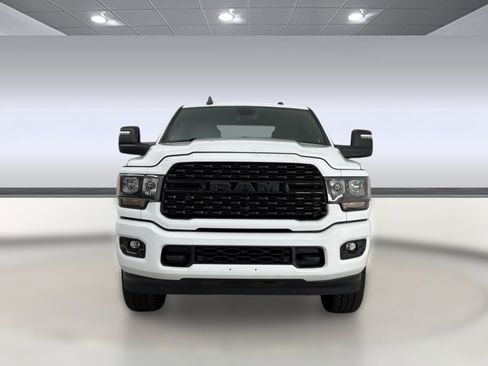 Used 2024 RAM 2500 Big Horn w/ Night Edition AWD/4WD image 6