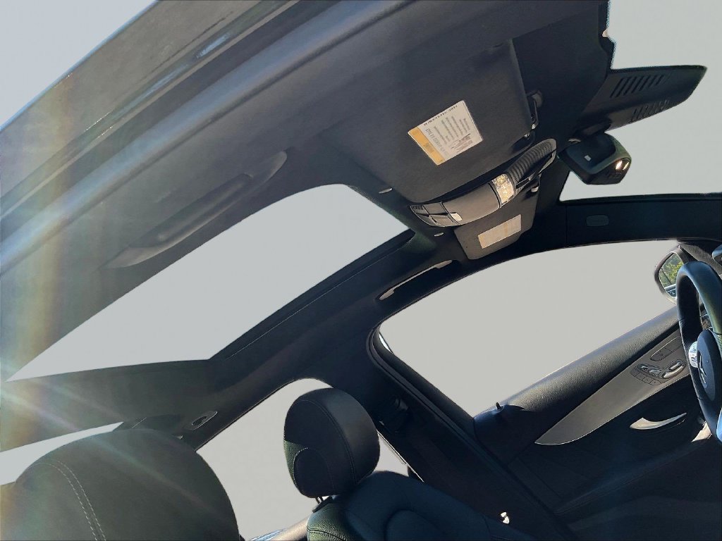 Certified 2021 Mercedes-Benz GLC 300 image 28