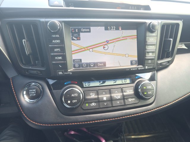 Used 2018 Toyota RAV4 SE w/ Advanced Technology Package FWD image 14