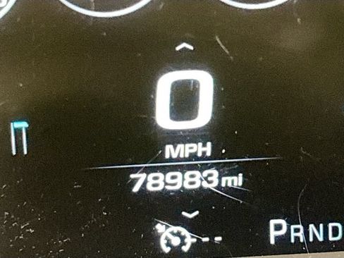 Used 2017 Chevrolet Tahoe LT w/ Luxury Package AWD/4WD image 13