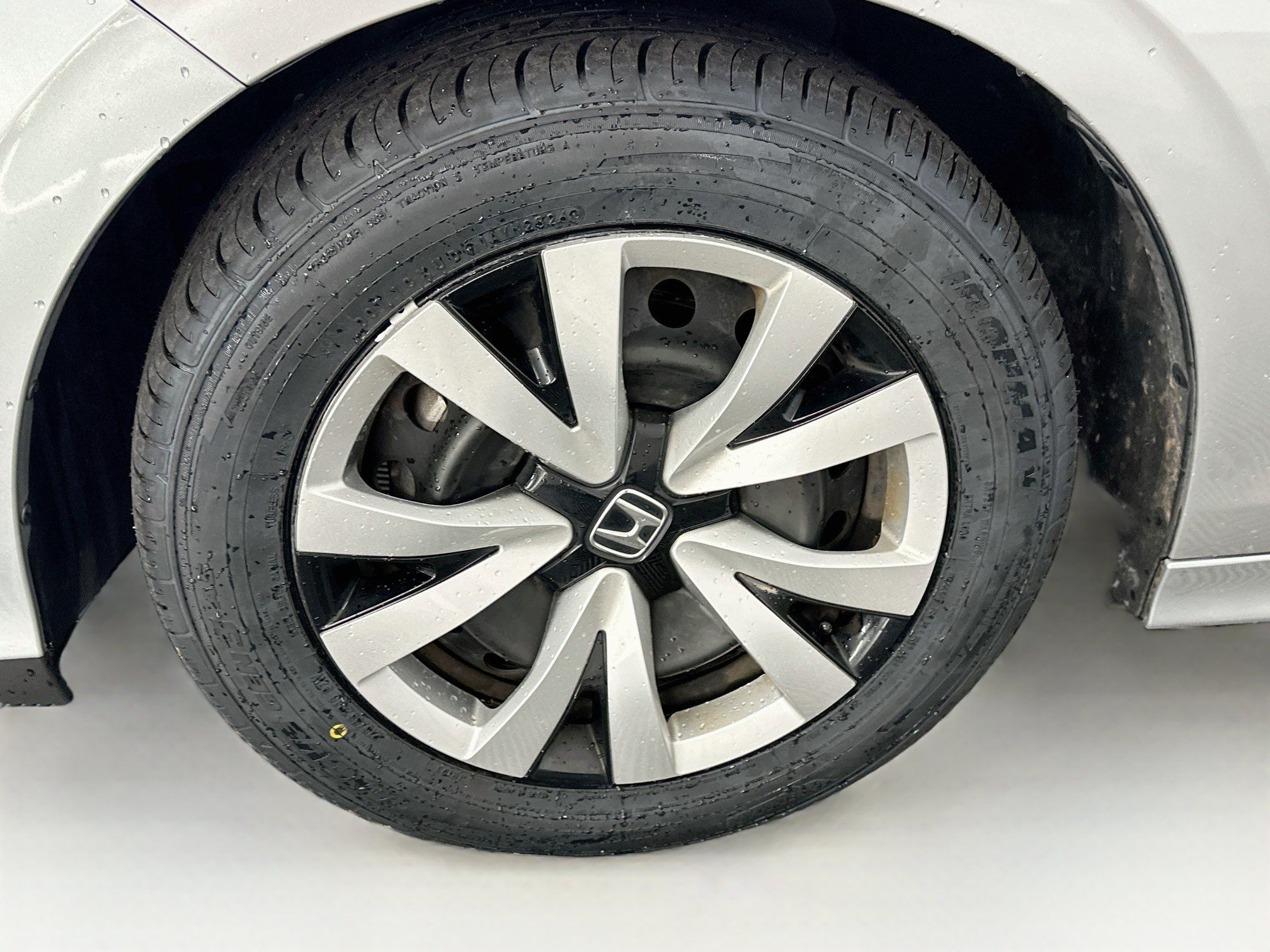 Used 2025 Honda Civic LX image 11