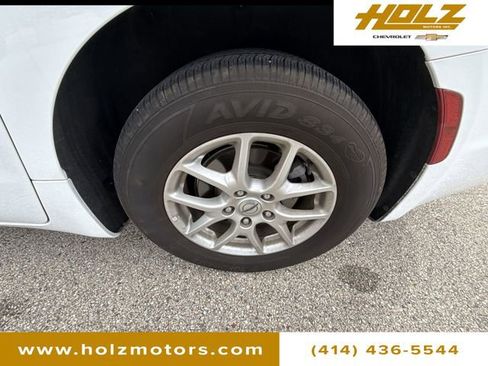 Used 2025 Chrysler Pacifica Select FWD image 31