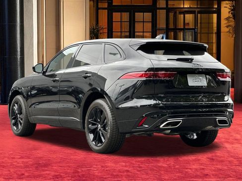 New 2025 Jaguar F-PACE R-Dynamic S image 3