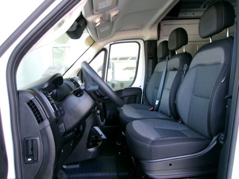 New 2026 RAM ProMaster 2500 FWD image 12