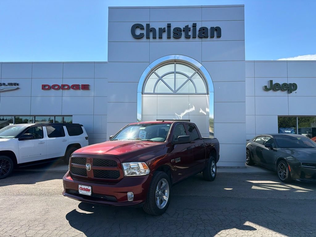 Used 2017 RAM 1500 Express w/ Express Value Package AWD/4WD image 1