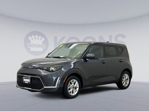Used 2024 Kia Soul LX w/ Option Group 015 image 1