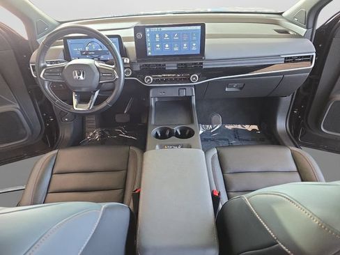 Used 2025 Honda Prologue Touring image 11