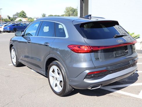 Used 2025 Audi Q5 Prestige AWD/4WD image 8