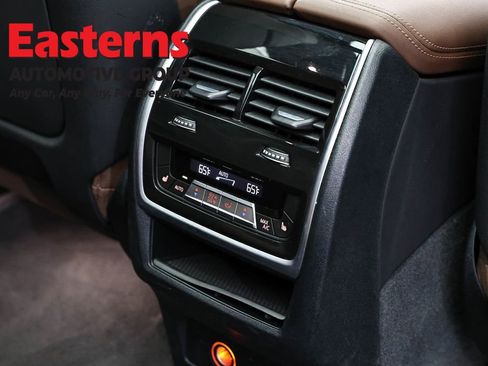 Used 2023 BMW X7 xDrive40i w/ Executive Package image 24