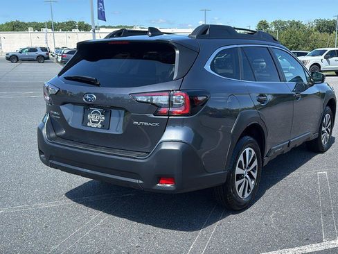 Used 2024 Subaru Outback Premium AWD/4WD image 6