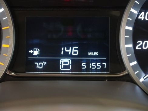 Used 2014 Nissan Sentra SL w/ Premium Package FWD image 5