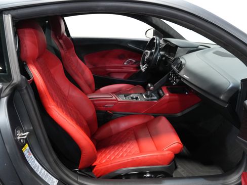 Used 2017 Audi R8 V10 plus image 31