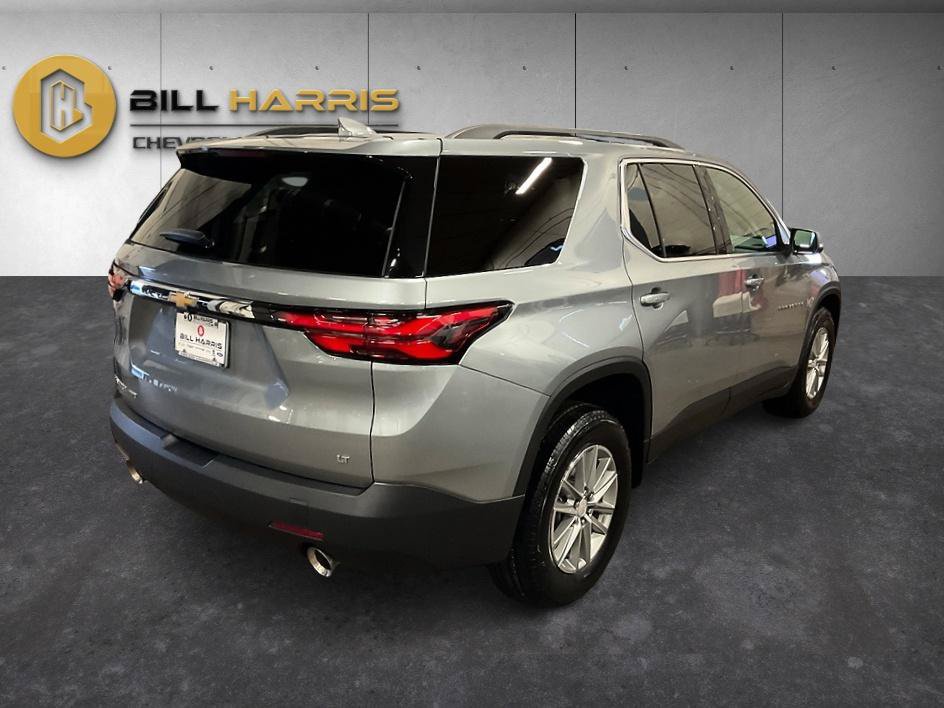 Used 2023 Chevrolet Traverse LT AWD/4WD image 2