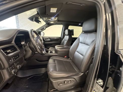 Used 2023 Chevrolet Suburban RST w/ Sport Performance Package AWD/4WD image 20