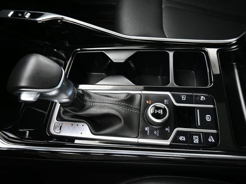 Used 2022 Kia Sorento SX image 24