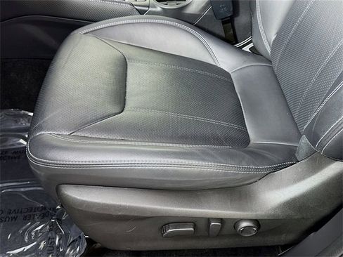 Used 2023 Subaru Forester Touring image 34