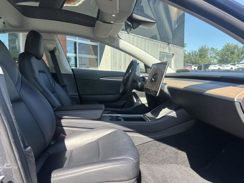 Used 2022 Tesla Model 3 RWD image 12