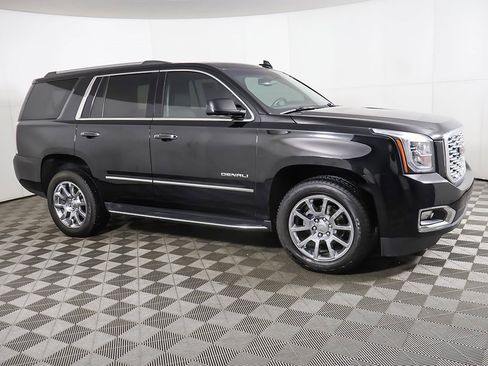 Used 2019 GMC Yukon Denali w/ Open Road Package image 21