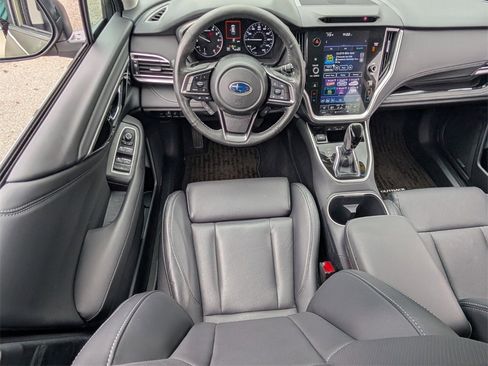 Used 2022 Subaru Outback Limited image 13