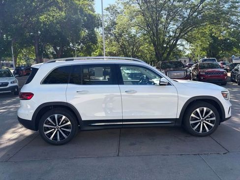 Used 2020 Mercedes-Benz GLB 250 4MATIC image 6
