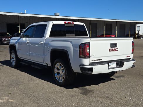 Used 2016 GMC Sierra 1500 SLT w/ All Terrain X Package image 5