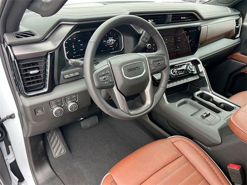 New 2026 GMC Sierra 3500 Denali Ultimate image 6