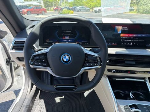 Used 2025 BMW i4 xDrive40i w/ Parking Assistance Package AWD/4WD image 13