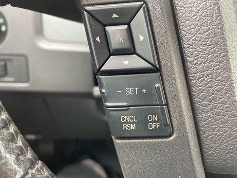 Used 2012 Ford F150 XLT w/ XLT Chrome Pkg RWD image 19