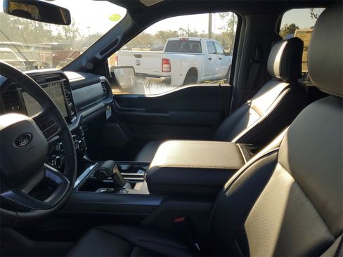 New 2025 Ford F150 Lariat w/ Equipment Group 501A Mid image 8