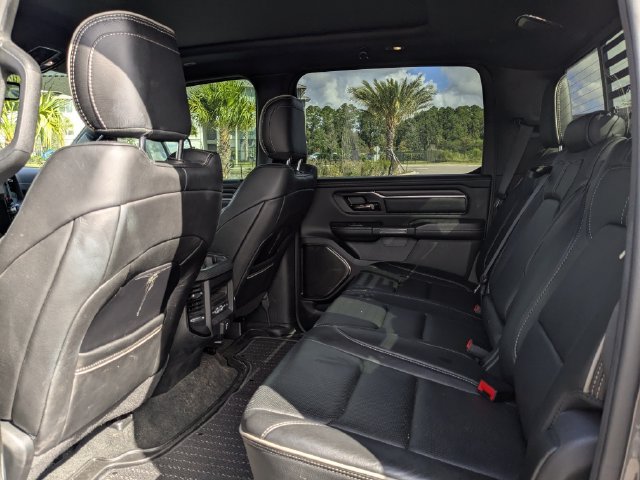 Used 2023 RAM 1500 Limited AWD/4WD image 11