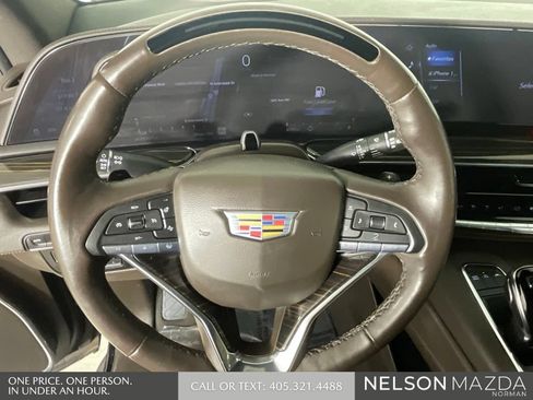 Used 2024 Cadillac Escalade ESV Sport w/ LPO, ONYX Package AWD/4WD image 45