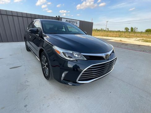 Used 2017 Toyota Avalon XLE Premium w/ All Weather Liner Package FWD image 21