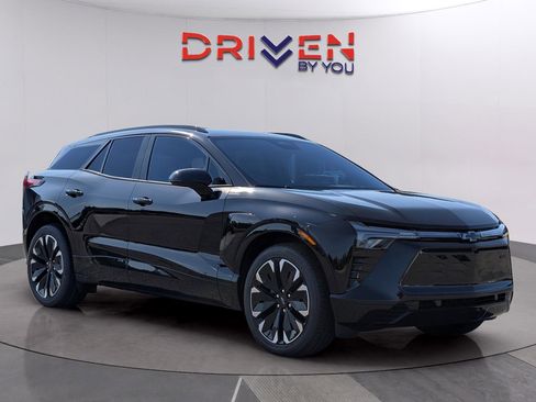 New 2025 Chevrolet Blazer EV RS image 8