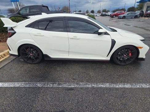 Used 2019 Honda Civic Type R image 1