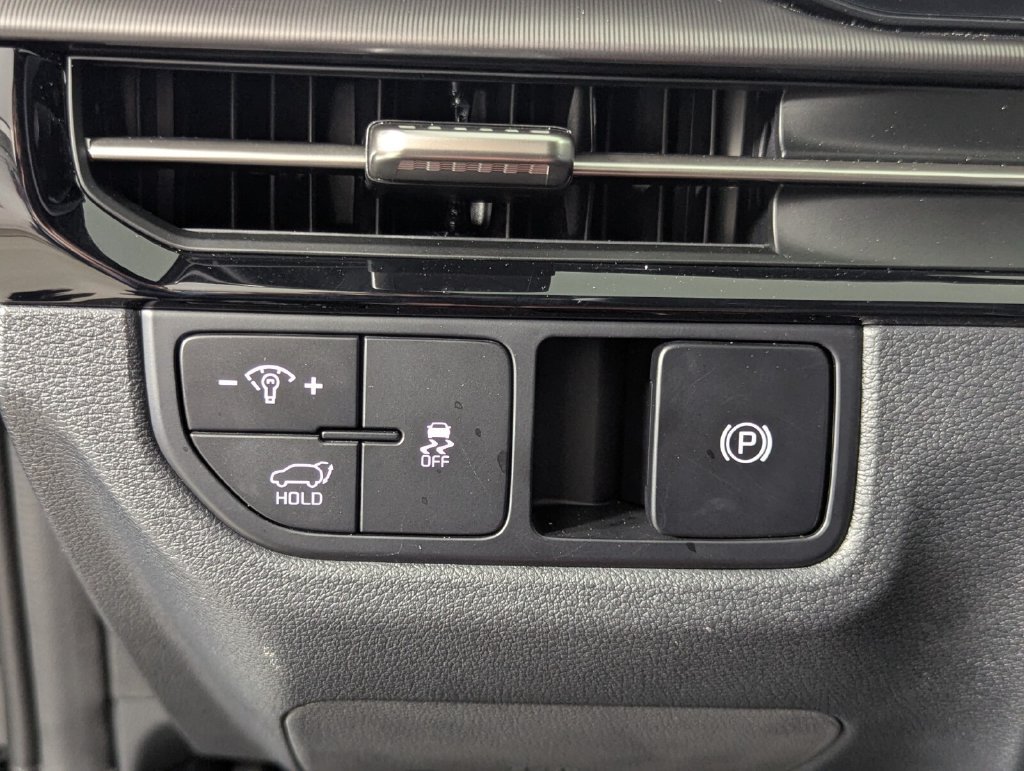 New 2026 Kia Sportage SX FWD image 13
