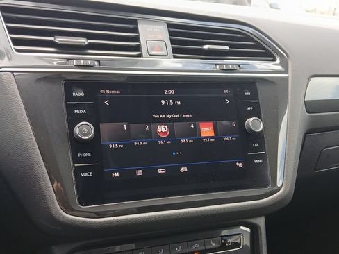 Used 2019 Volkswagen Tiguan SEL Premium w/ 3rd Row Seat Package AWD/4WD image 20