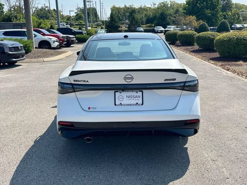New 2027 Nissan Sentra SR w/ SR Premium Package FWD image 6