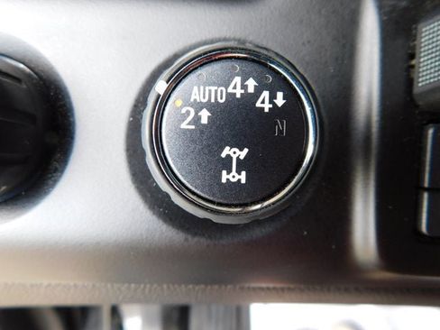 Used 2020 GMC Yukon Denali w/ Denali Ultimate Package image 21