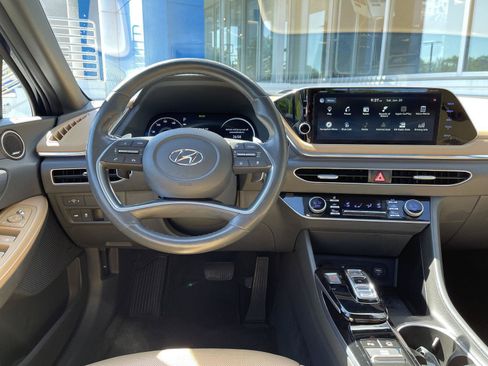 Used 2021 Hyundai Sonata Limited w/ Cargo Package FWD image 17
