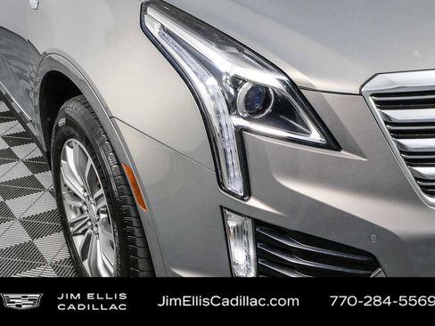 Used 2019 Cadillac XT5 Luxury image 38