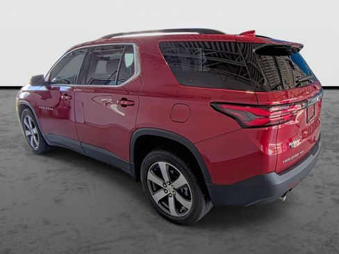 Certified 2023 Chevrolet Traverse LT w/ LT Premium Package AWD/4WD image 11