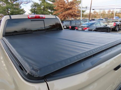 Used 2023 Chevrolet Colorado ZR2 w/ ZR2 Convenience Package III image 11