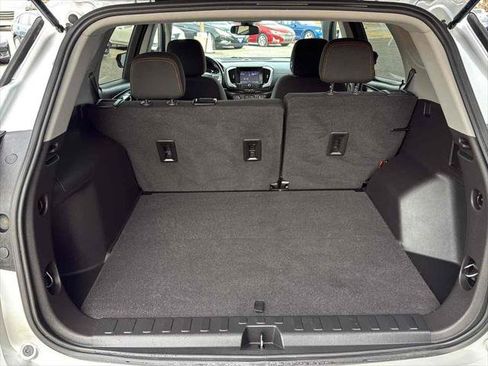 Used 2021 GMC Terrain SLE image 28