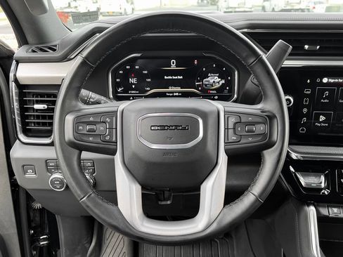 Used 2025 GMC Sierra 2500 Denali image 23