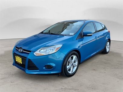 Used 2014 Ford Focus SE w/ SE Winter Package