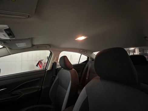 Used 2025 Nissan Versa SV w/ Trunk Package image 25