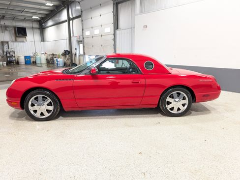 Used 2002 Ford Thunderbird RWD image 6