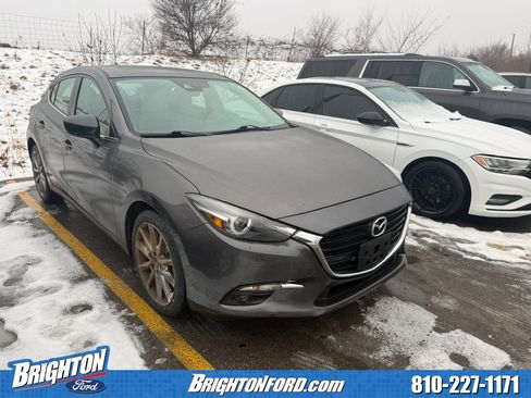 Used 2018 MAZDA MAZDA3 Grand Touring image 1