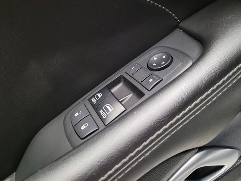 Used 2018 Dodge Challenger SXT Plus RWD image 27