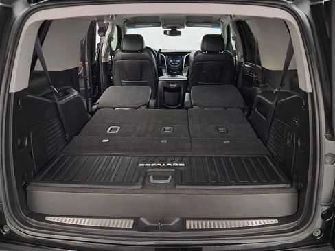 Used 2016 Cadillac Escalade 4WD image 28